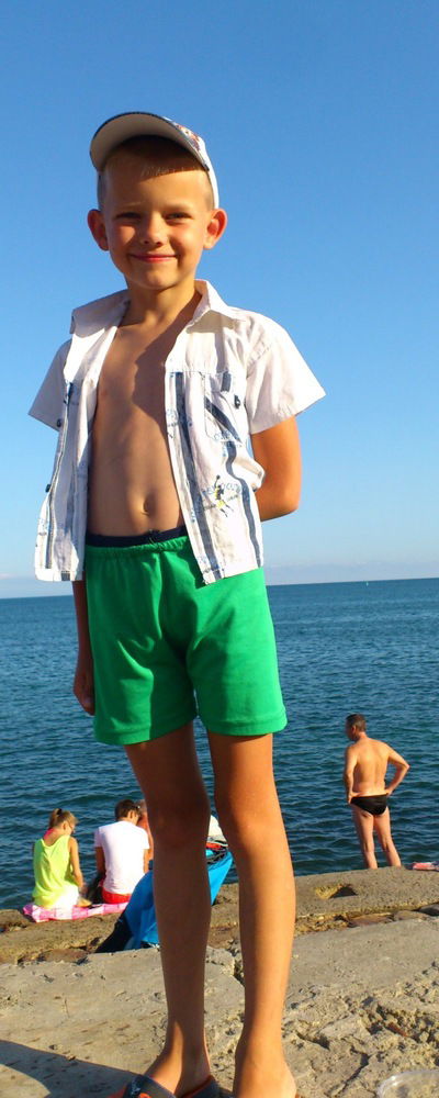 Артём Николаев