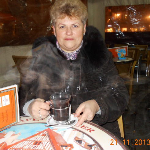 Елена Лысенко