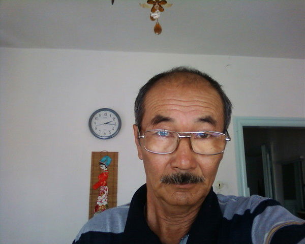 Аркадий Ким