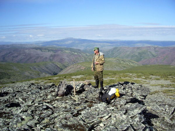 Владимир Савельев