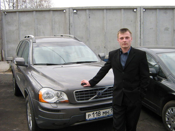 Николай Мельников