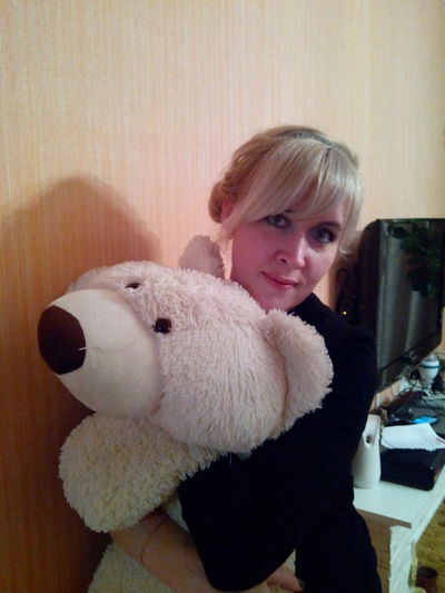 Оля Арапова