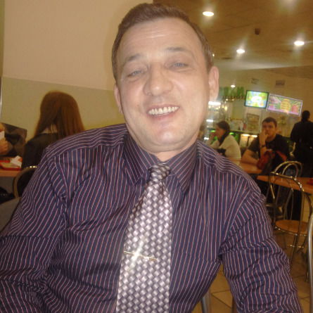 Василий Лазарь