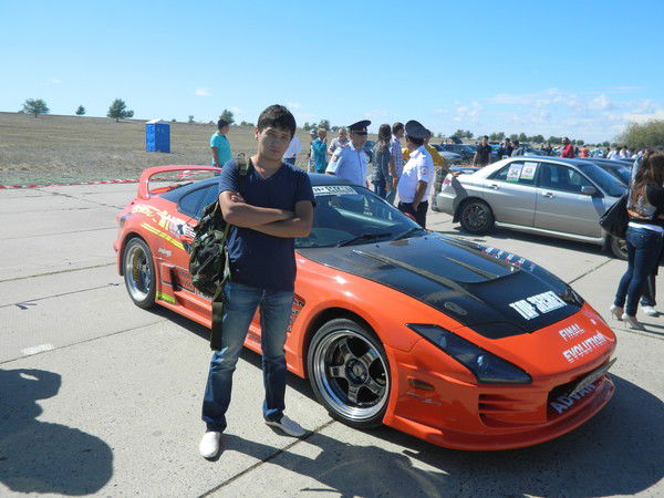 Антон Джаванов