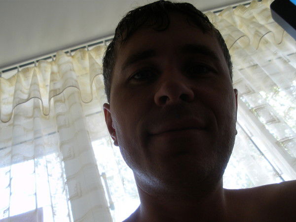 Саша Емельянов