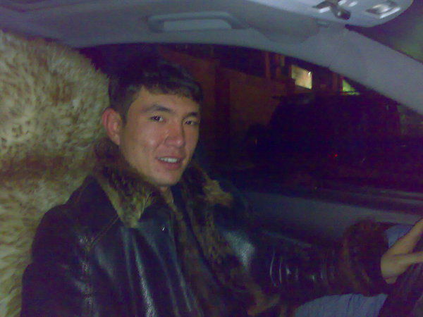 Даулетбек Базарбаев