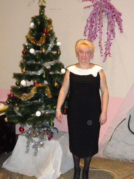 Лариса Костромцова