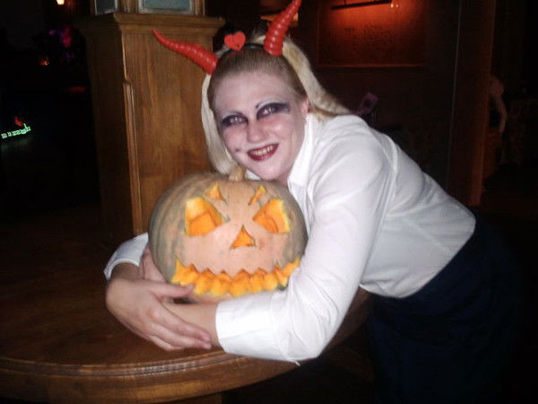 Алла Бундан