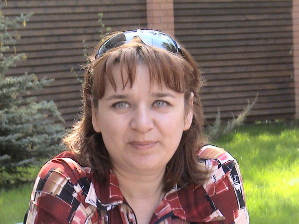 Елена Базажи