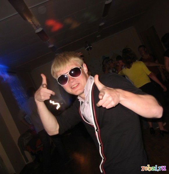 Андрей Тихонов