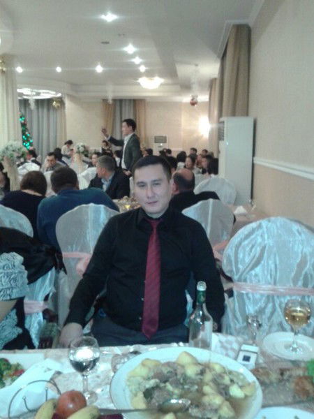 Айбек Кенжебеков