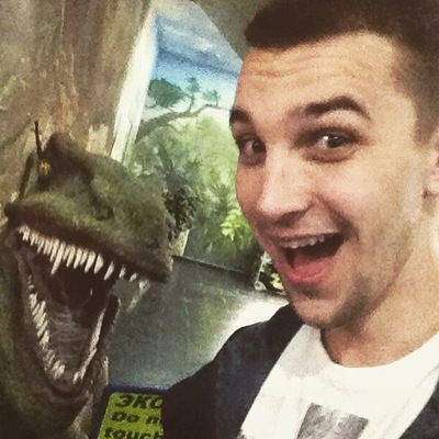 Макс Харламов