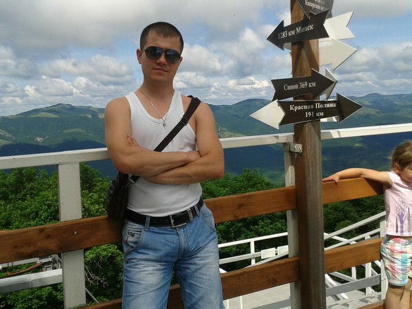 Олег Становов