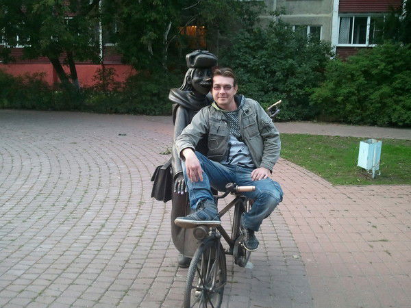 Александр Почекаев