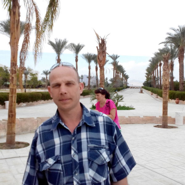 Виталий Важник