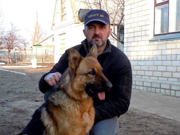 Александр Ведерников