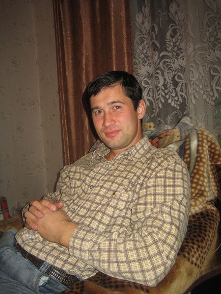 Александр Волков