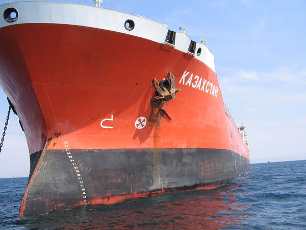 Танкер "казахстан"