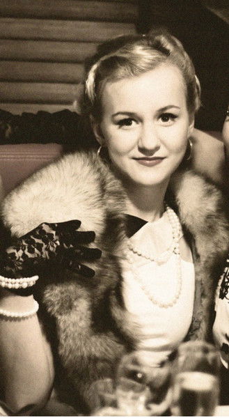 Дарья Асташина