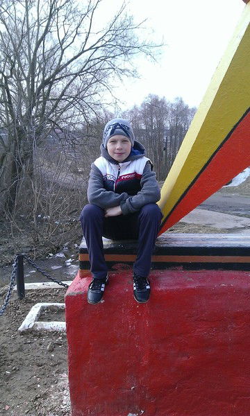 Миша Лоскутов