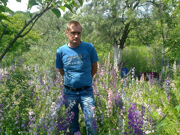 Анатолий Вдовин