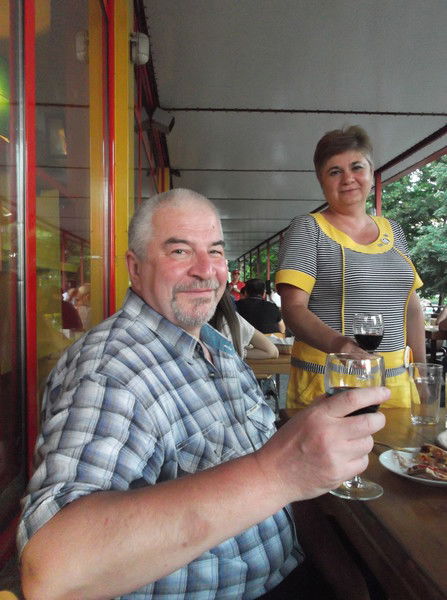 Толя Капларь