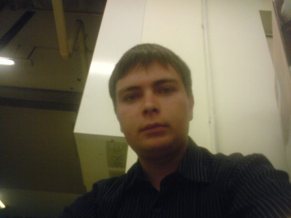 Максим Зарубин