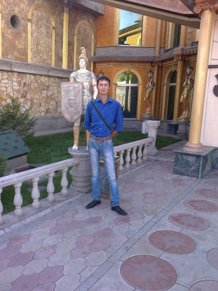 Тимур Омышев