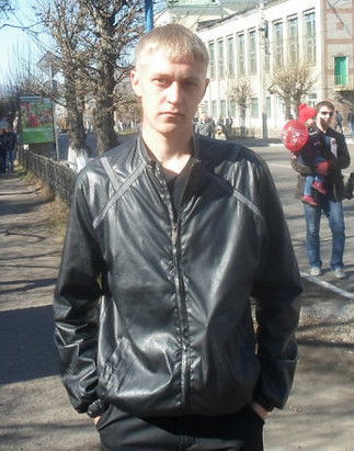 Максим Хышов