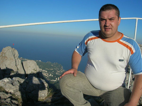 Руслан Ватаг