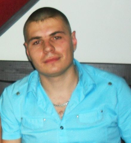 Артем Сурин