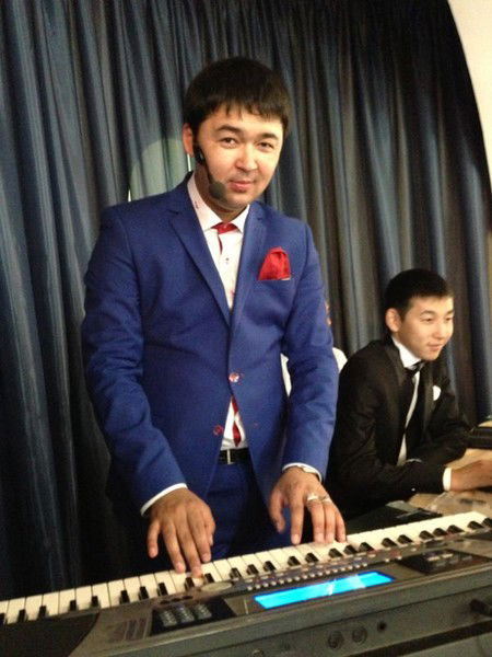 Бекжан Захаров