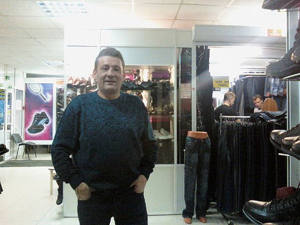 Владимир Александров