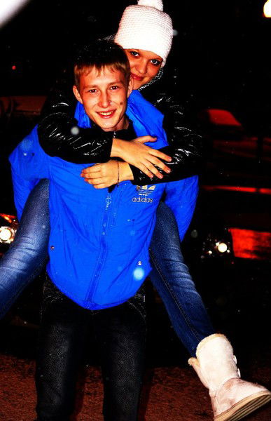 Денис Лутошкин