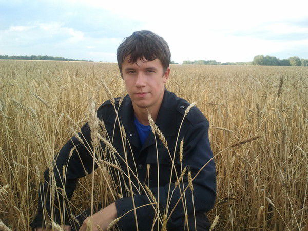 Максим Кретов