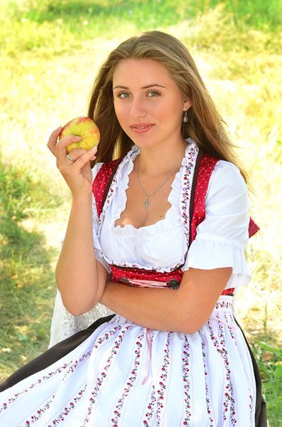 Анастасия Глущенко