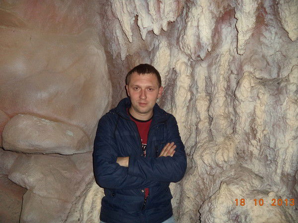 Женя Тихонович