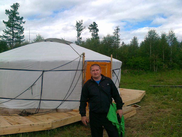 Андрей Хрушков