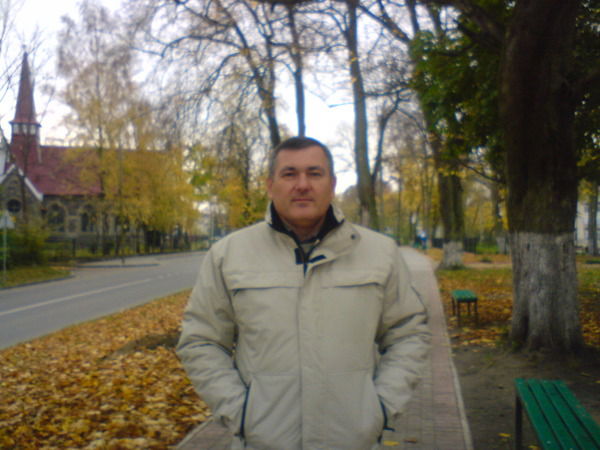 Анатолий Белоусов