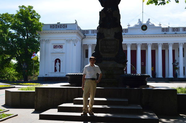 Сергей Лифарь