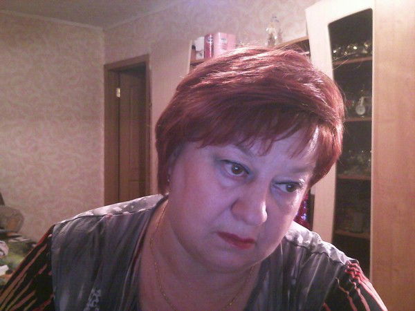 Лена Лазарева