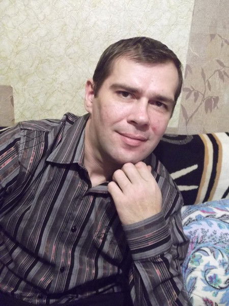 Яков Фролов