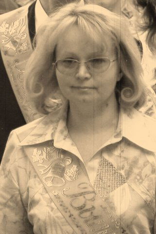 Лариса Сурова