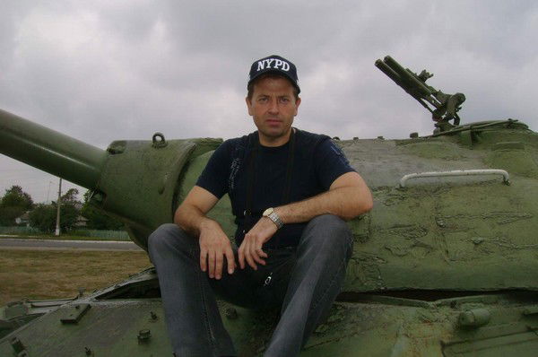 Александр Двирный