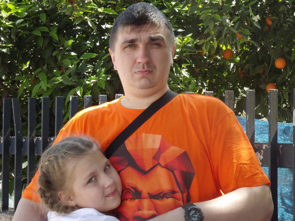 Анатолий Титов