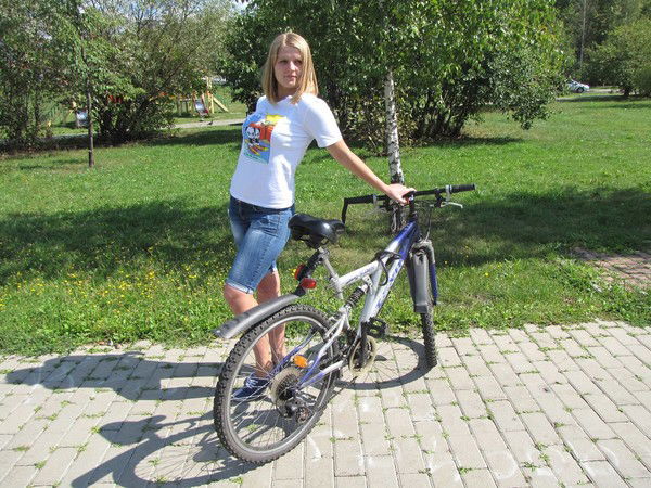 Лена Кузнецова