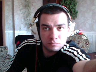 Андрей Савченко