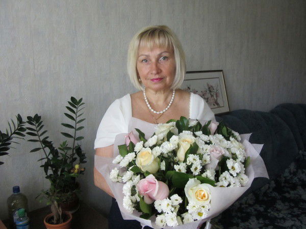 Елена Лебедева