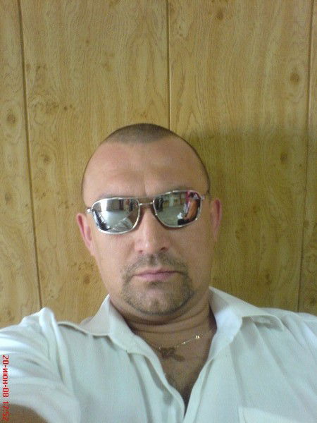 Олег Крутов