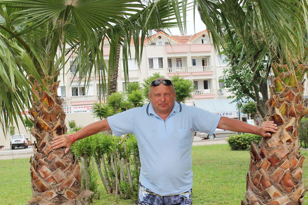 Сергей Кузьмичев